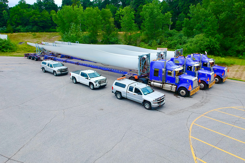 Safety Tips for Pilot Car Drivers in the United States and Canada