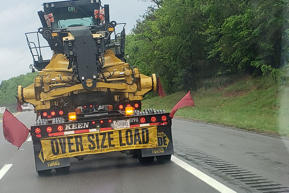 Why You Need Experienced Drivers for Oversized Load Escorting in the United States and Canada