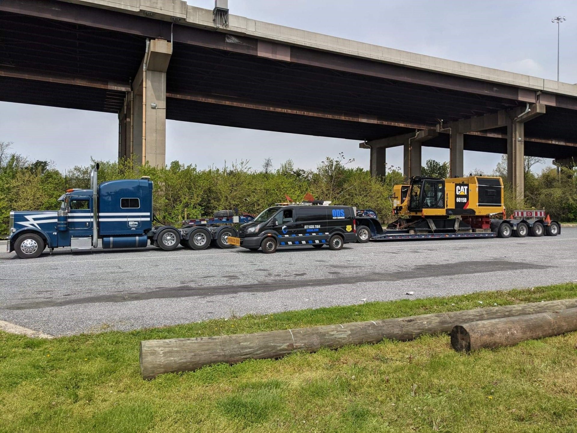 The Importance of Choosing the Right Pilot Car Service for Oversized Load Safety